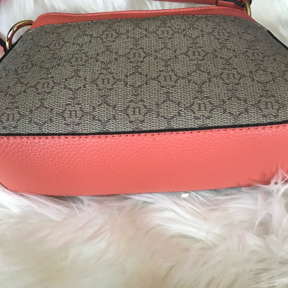 NANETTE LEPORE LOGO BAG - Picture 8 of 11